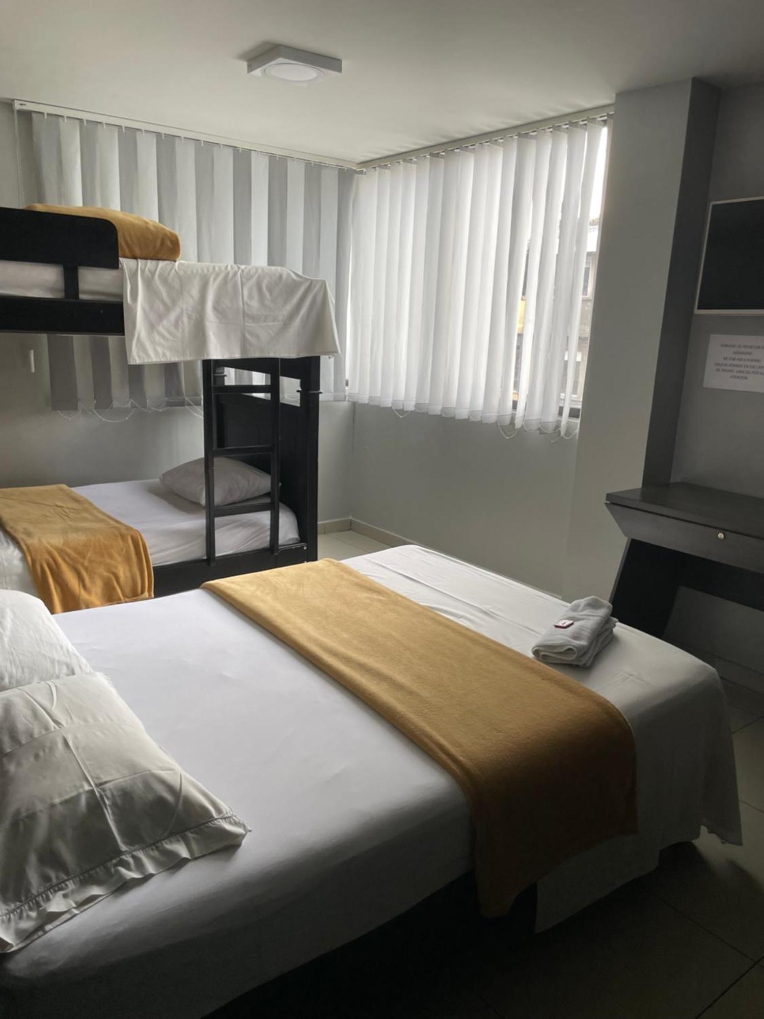 Hotel Escorial 이바게 외부 사진